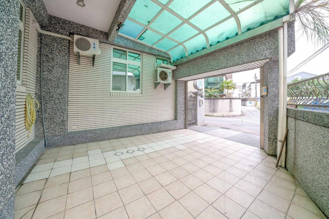 Wind Blown Homestay Kota Hualien Bagian luar foto